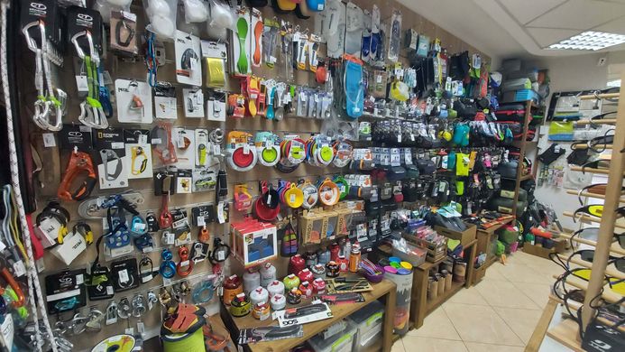 , Tatonka, Pieps, SOG, Tendon, Singing Rock, Light My Fire, Lowe Alpine, Jetboil, Buff, Sea to Summit, 360 degrees, Pinguin, Poltava,  Backpacks,  Travel mats, Equipment for climbers, Knives and multitools,  Avalanche safety, Ropes, First aid kits, Hats and headbands, Gas stove, Gas cartridges, Cloth, Tents, Camping dishes, Sleeping bags